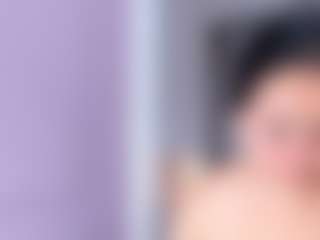 Live cam show with ValeryMeyerr - Oil on googirlz