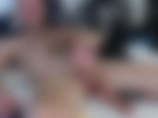 Live cam show with Zhigan - Bald on Gym Cam Girls