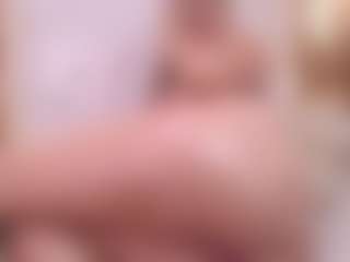 Live cam show with Anthonela-love - Belly on Camsoda