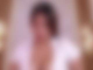 Live cam show with Anthonela-love - Big Tits Brown Hair on xfollow cams