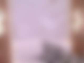 Live cam show with Anthonela-love - Dildo Or Vibrator on CamwithHer