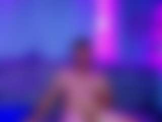 sara_and_lion's Live Sex Cam Show