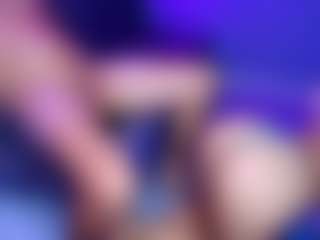 sara_and_lion's Live Sex Cam Show