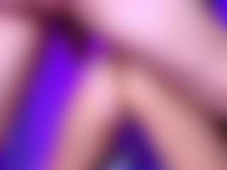 Live cam show with sara_and_lion - Public Curvy on Free Soda