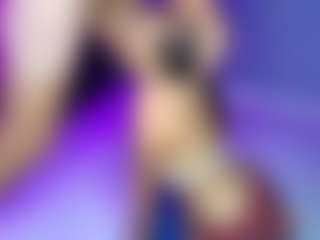sara_and_lion's Live Sex Cam Show