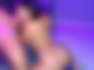sara_and_lion's Live Sex Cam Show