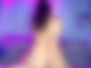 Live cam show with sara_and_lion - Public on liverealitysex.com