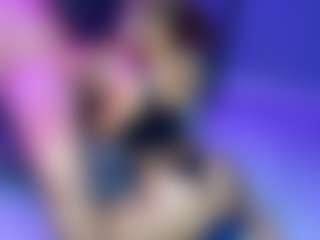 sara_and_lion's Live Sex Cam Show