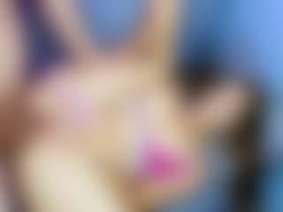 sara_and_lion's Live Sex Cam Show