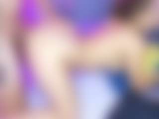 Live cam show with sara_and_lion - Public on Dare Cams