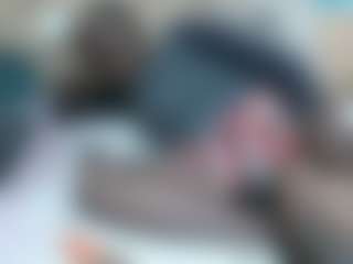 Live cam show with MAGNETIC-QUEEN - Ebony Teen (18+) on Camiplay Live | united states