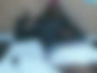 Live cam show with MAGNETIC-QUEEN - Black Young Adult on Milfs Live