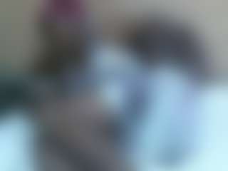 Live cam show with MAGNETIC-QUEEN - Bedroom Ebony on anonymated.com