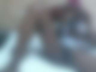 Live cam show with MAGNETIC-QUEEN - Bedroom Ebony on boobsie.com