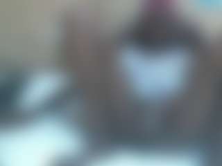 Live cam show with MAGNETIC-QUEEN - Asshole Black on chickslive.net