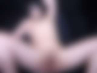 Live cam show with EvaCrux - Small Tits on fapnchat