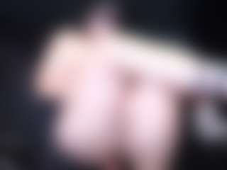 Live cam show with EvaCrux - Thick on fuck-show.com