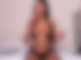 Live cam show with Sexyariah - BBW on TeamSkeetLive