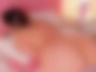 Live cam show with CristaalHart - Spank on Mixed Magazine Live