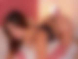 Live cam show with CristaalHart - Shaved Pussy on crypto-cams