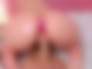 CristaalHart's Live Sex Cam Show