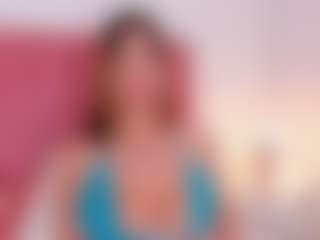 Live cam show with CristaalHart - Bedroom on Chatstar