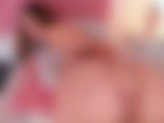 CristaalHart's Live Sex Cam Show