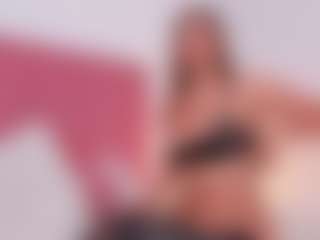 CristaalHart's Live Sex Cam Show