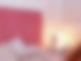 Live cam show with CristaalHart - Blonde Hair Toys on xxxlivecams.org