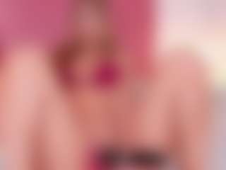 CristaalHart's Live Sex Cam Show