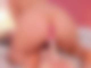 CristaalHart's Live Sex Cam Show