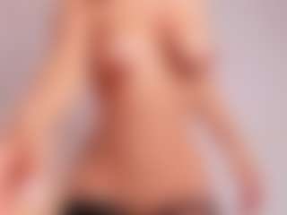 CristaalHart's Live Sex Cam Show