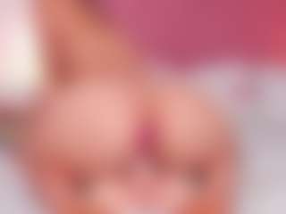 CristaalHart's Live Sex Cam Show