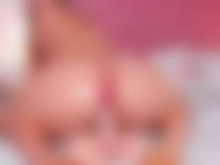 CristaalHart's Live Sex Cam Show