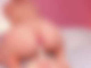 CristaalHart's Live Sex Cam Show