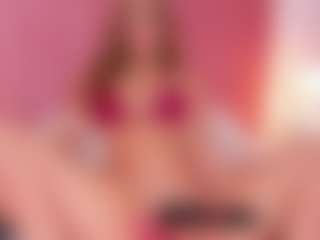 CristaalHart's Live Sex Cam Show