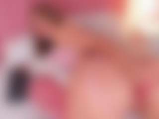 CristaalHart's Live Sex Cam Show