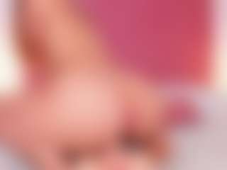CristaalHart's Live Sex Cam Show
