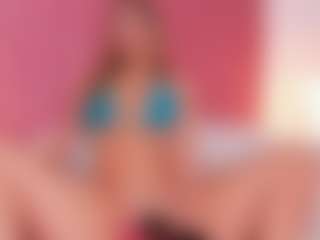 CristaalHart's Live Sex Cam Show
