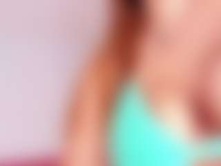 CristaalHart's Live Sex Cam Show