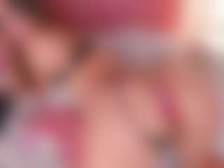Live cam show with CristaalHart - Big Ass on sexylive.show