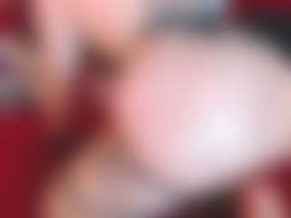ashley-whiteSelf MILF webcam performer live streaming