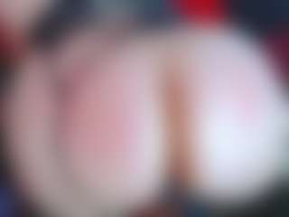 Live cam show with ashley-whiteSelf - Curvy Small Tits on TeamSkeetLive