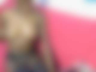 Live cam show with casanova-gal - Bikini on CamClone