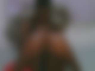 Live cam show with Hazzle-dazzle - Athletic Ebony on Milfs Live