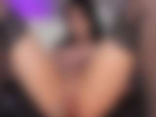 Live cam show with Jiggly1 - Orgasm on Camsoda Late Night