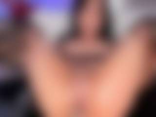Live cam show with Jiggly1 - Portuguese on TeamSkeetLive