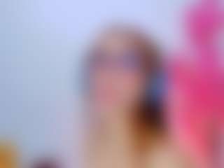 Julieth Davis's Live Sex Cam Show