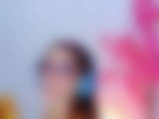 Julieth Davis's Live Sex Cam Show