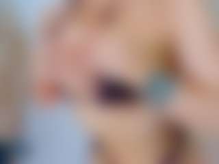 Julieth Davis's Live Sex Cam Show